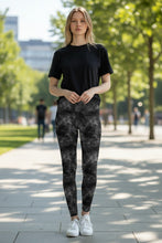 Load image into Gallery viewer, Black Mist Leggings with pockets
