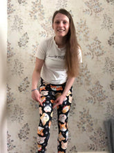 Load image into Gallery viewer, Doggy Face Animal Leggings
